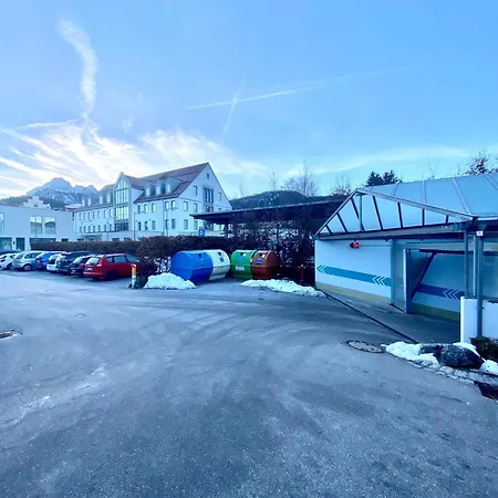 Golden Boho I Centrum I Car Park I 8 Pax I Netflix Füssen