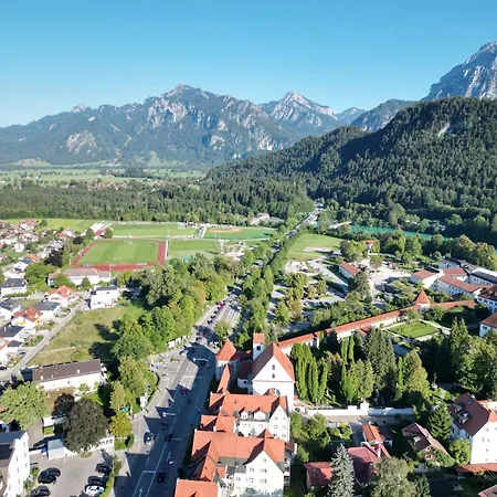Golden Boho I Centrum I Car Park I 8 Pax I Netflix * Füssen